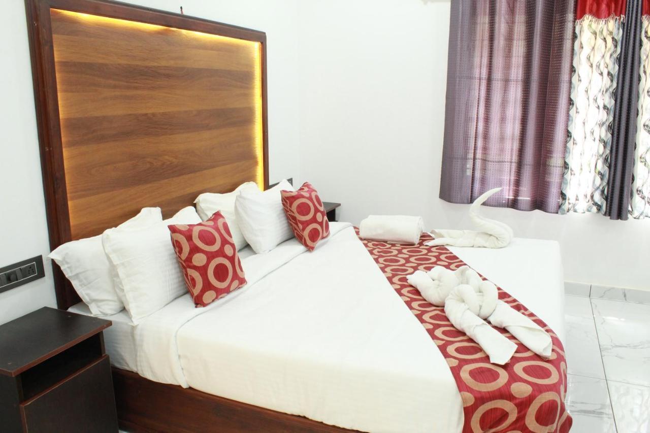Hôtel The Mountcourt à Munnar Extérieur photo
