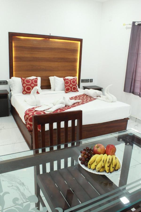 Hôtel The Mountcourt à Munnar Extérieur photo