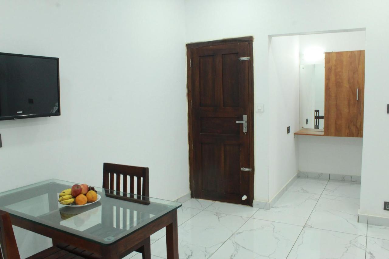 Hôtel The Mountcourt à Munnar Extérieur photo