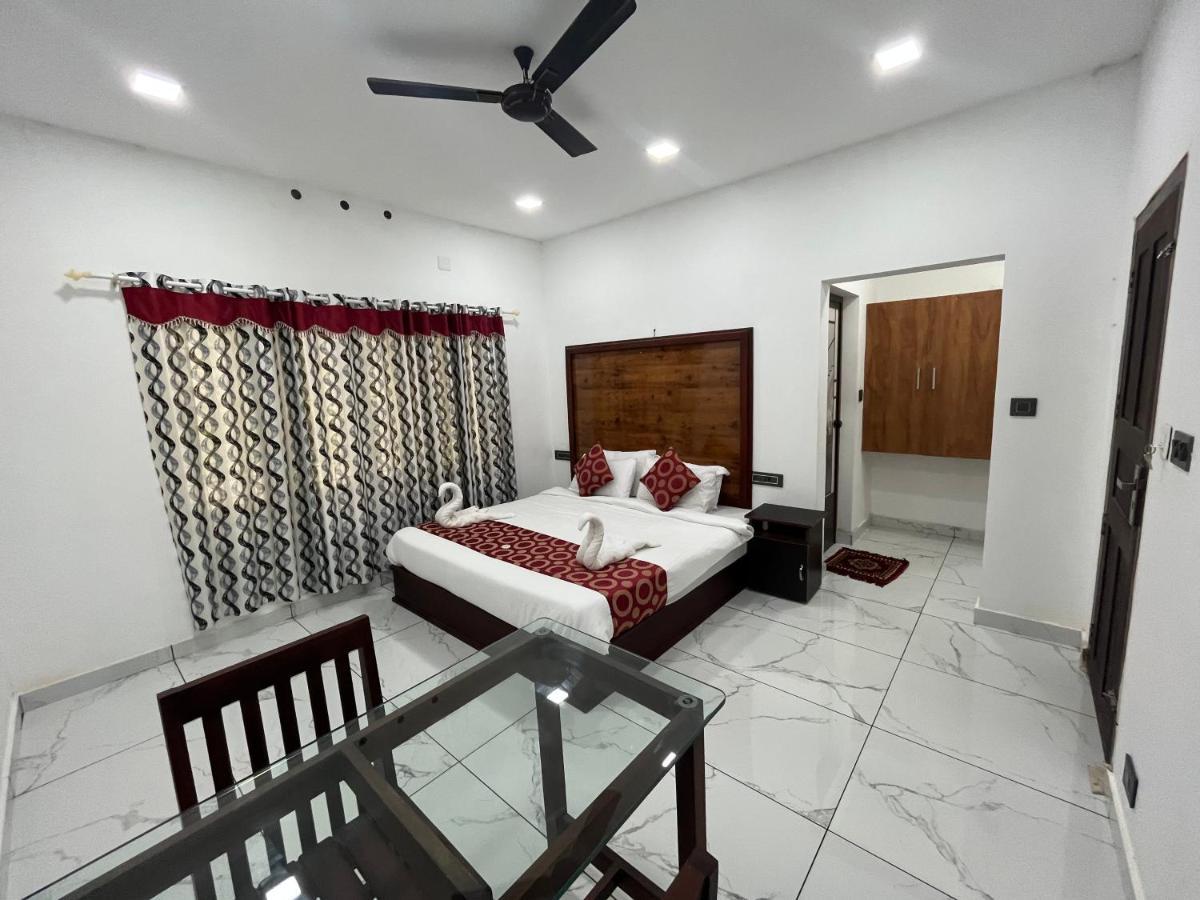 Hôtel The Mountcourt à Munnar Extérieur photo